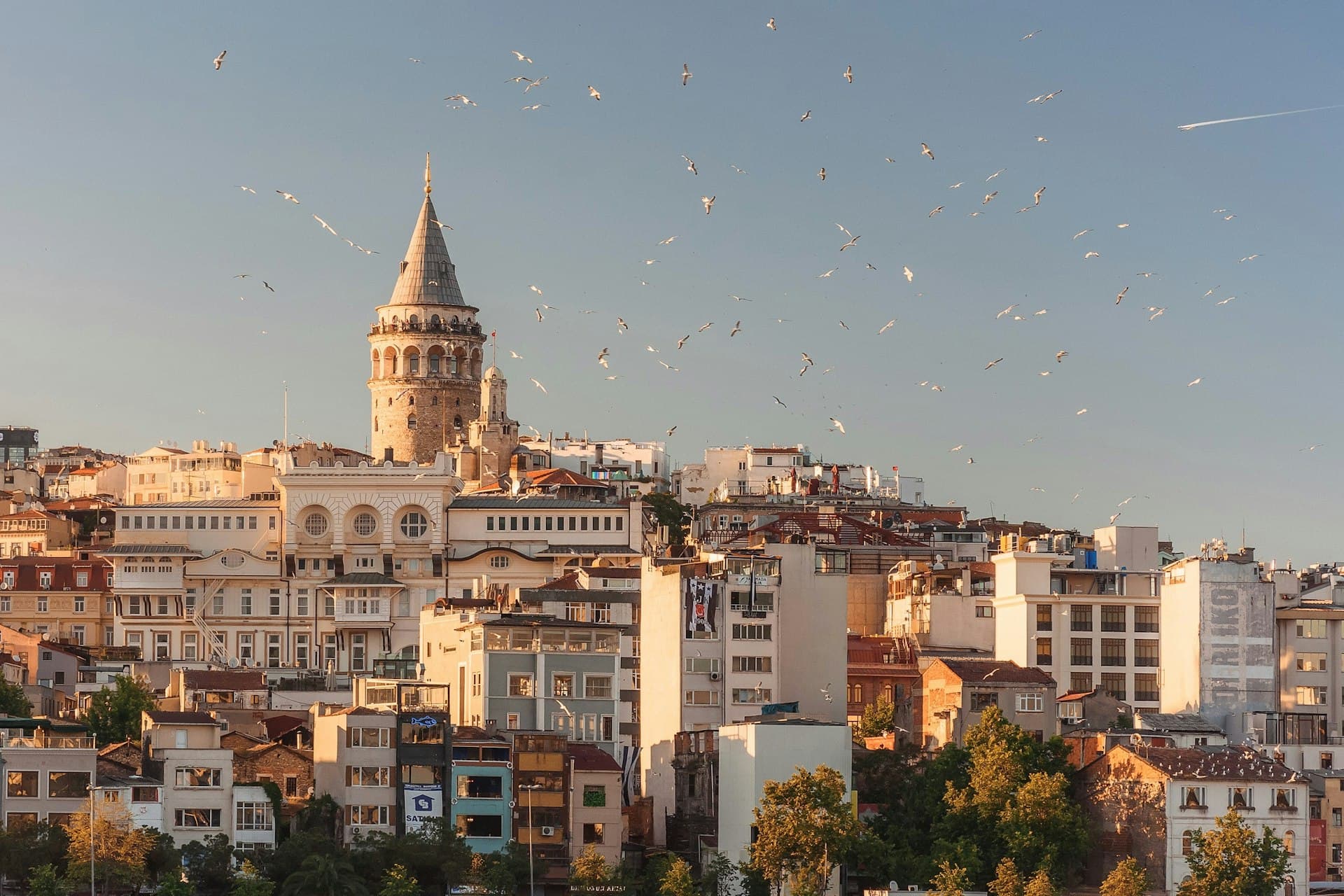 Istanbul skyline — waar Oost en West samenkomen